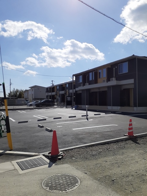 14/20 駐車場