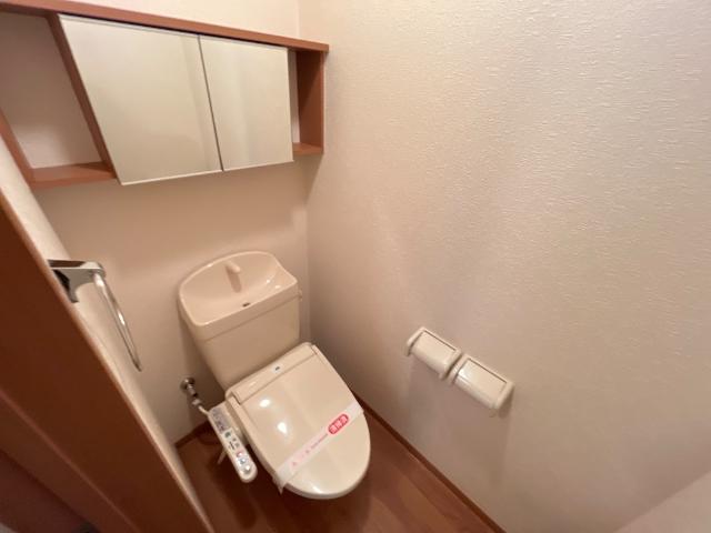 18/26 トイレ