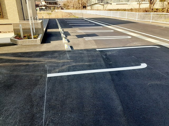14/20 駐車場
