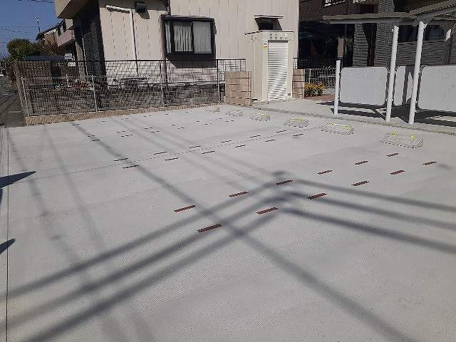 2/8 駐車場