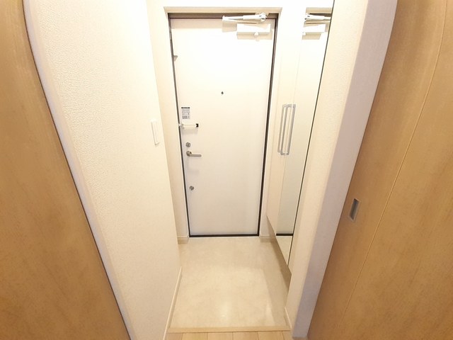 5/20 玄関