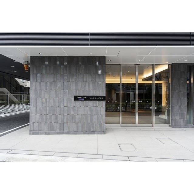 19/24 エントランス