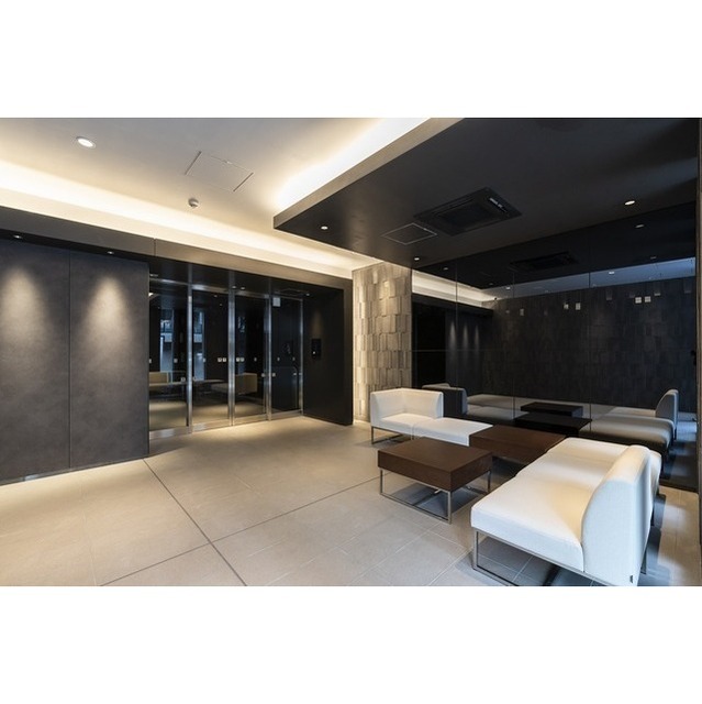 20/24 エントランス