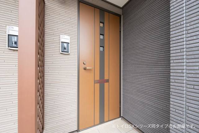 14/20 エントランス