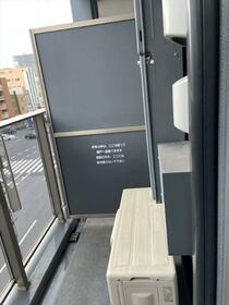 13/17 バルコニー