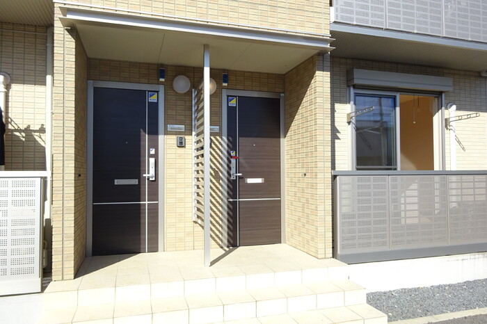 19/20 エントランス