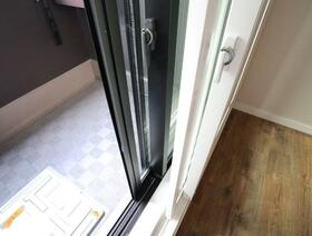 13/16 バルコニー