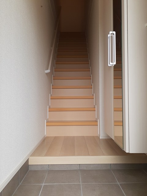 6/24 玄関