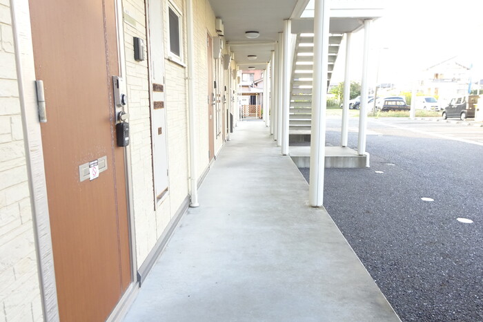 14/18 エントランス