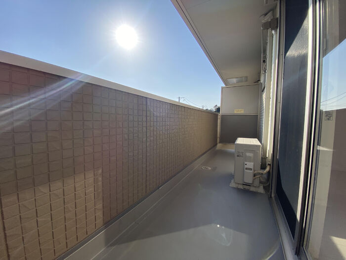 13/18 バルコニー