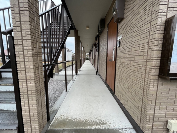 15/21 エントランス