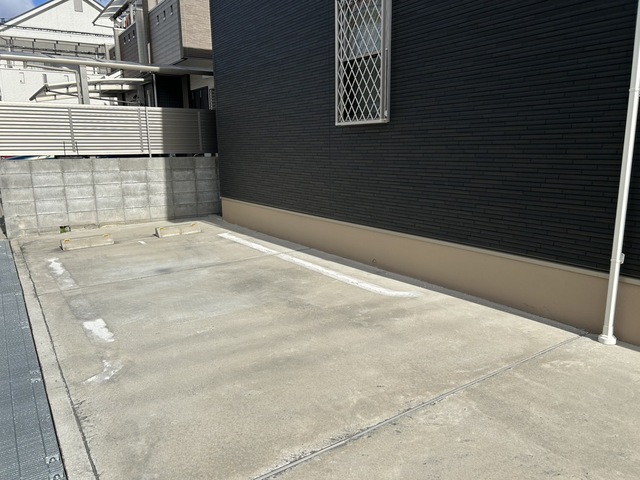 14/20 駐車場