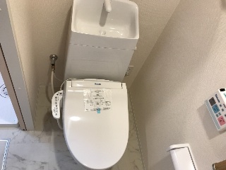 18/28 トイレ