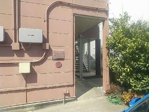 2/2 エントランス