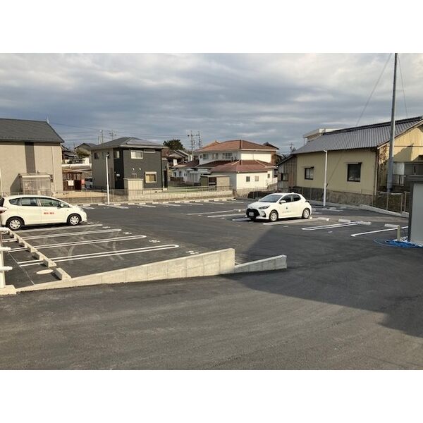21/21 駐車場