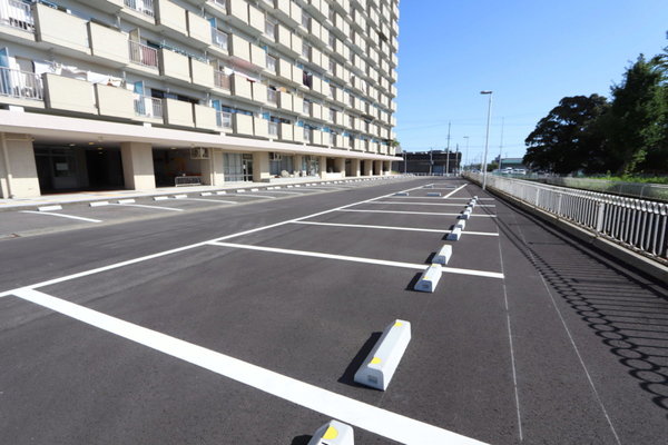 3/6 駐車場