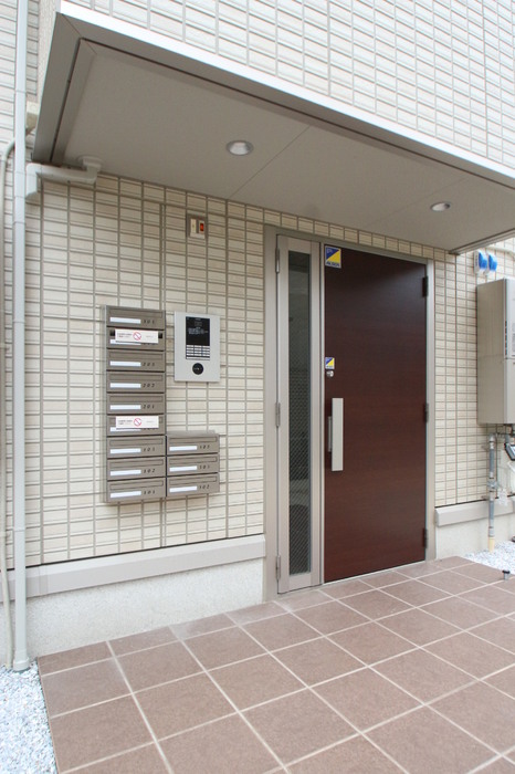 17/28 エントランス