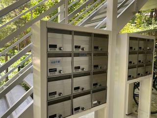 13/14 エントランス