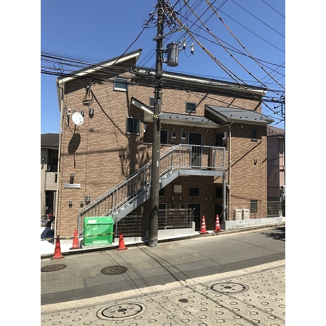 プロハイム洋光台の外観