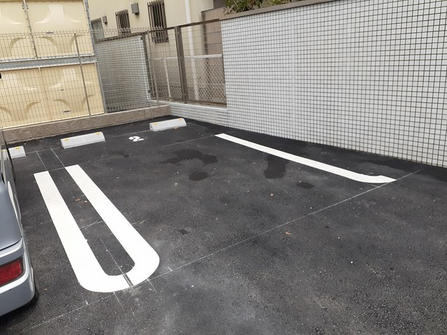 2/8 駐車場