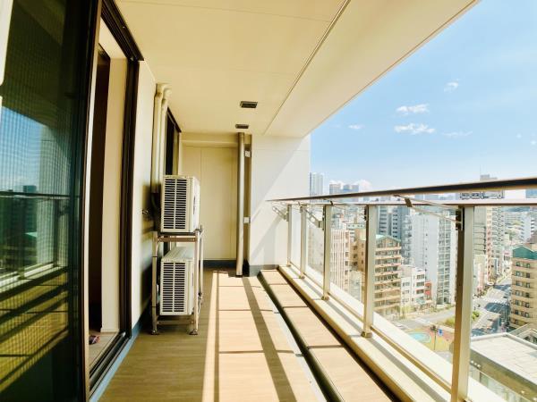 14/22 バルコニー