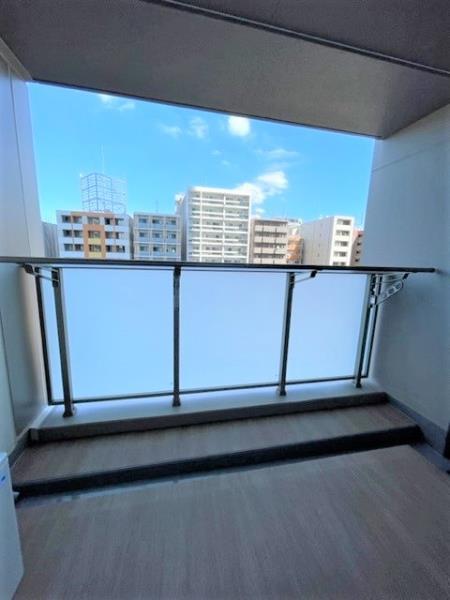 16/28 バルコニー