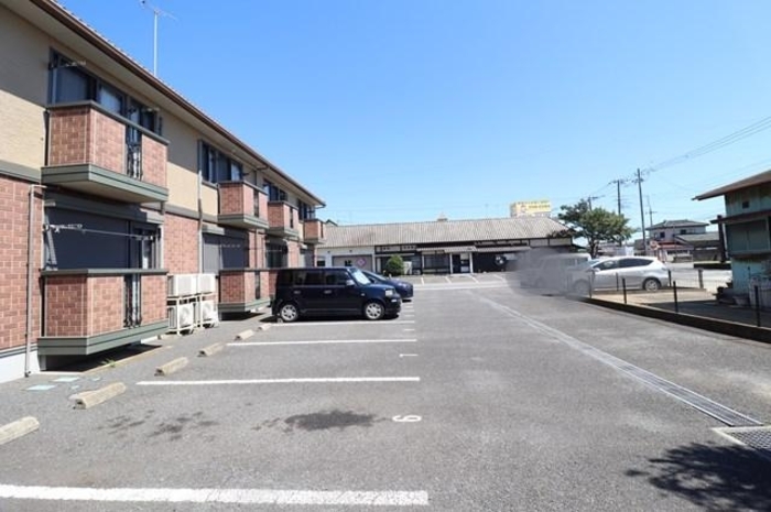 19/27 駐車場