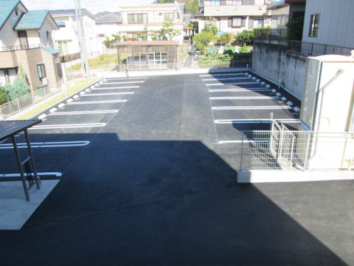 3/7 駐車場