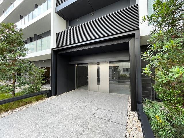 19/24 エントランス