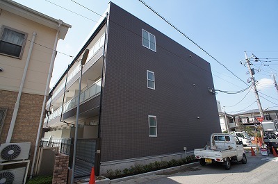 17/18 エントランス