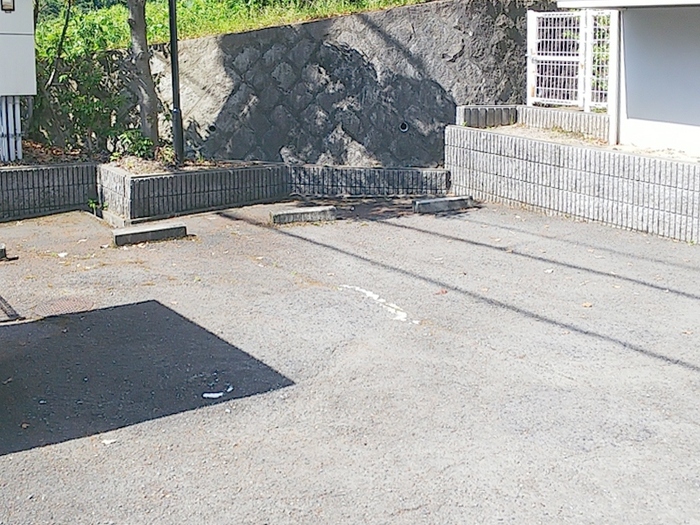 20/30 駐車場