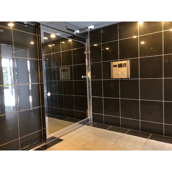 7/10 エントランス