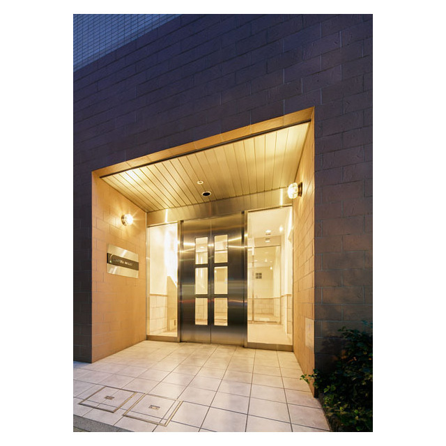 2/3 エントランス