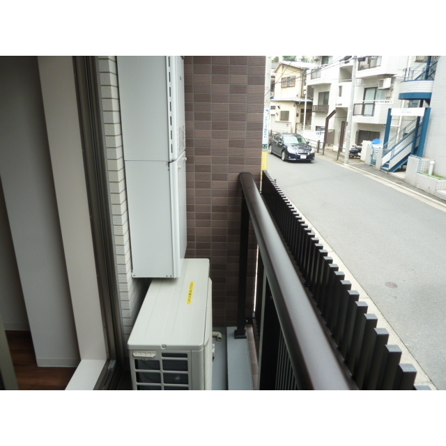 13/23 バルコニー