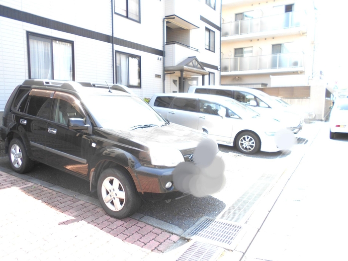 14/16 駐車場