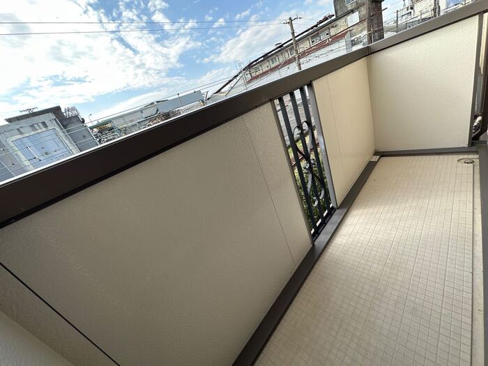 13/21 バルコニー