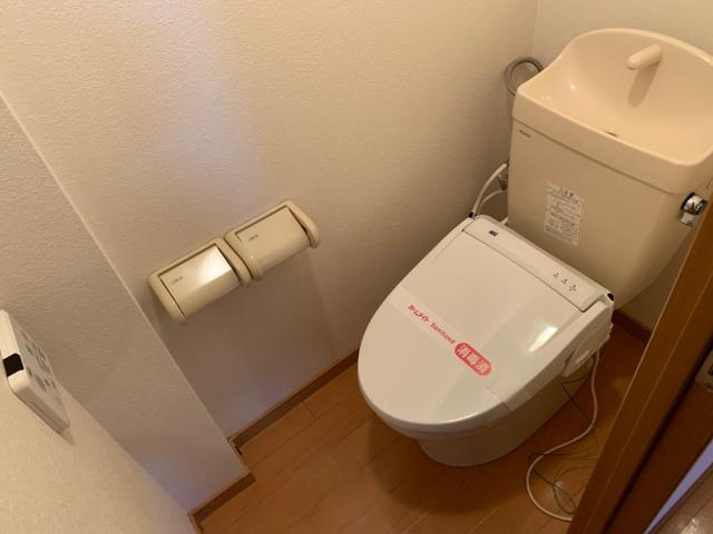 16/28 トイレ