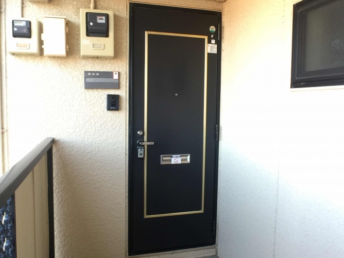 19/25 エントランス