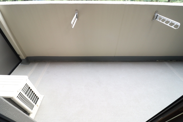 18/20 バルコニー