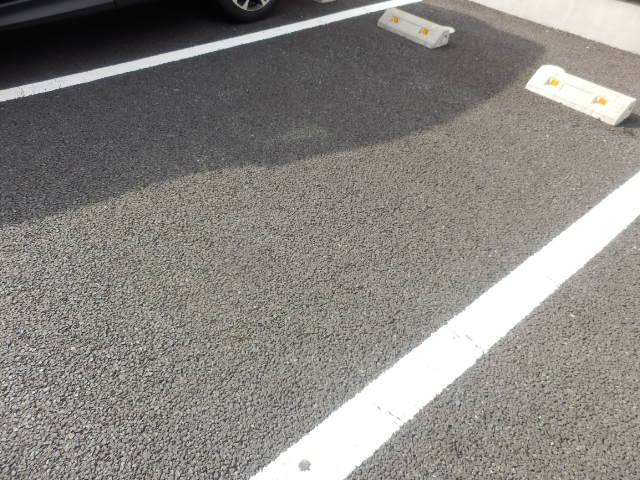 22/30 駐車場