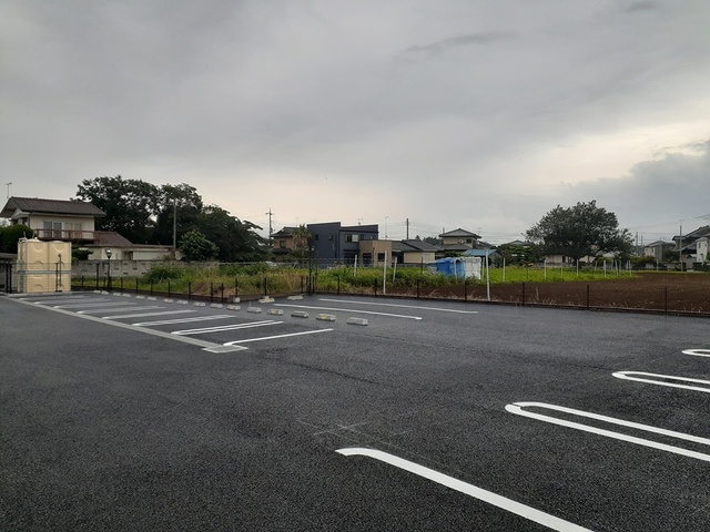 14/20 駐車場