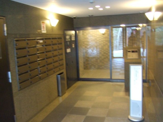 4/5 エントランス