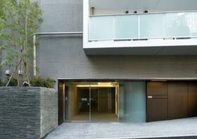 2/3 エントランス