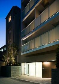 3/3 エントランス