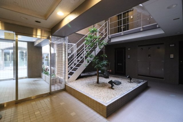 29/29 エントランス