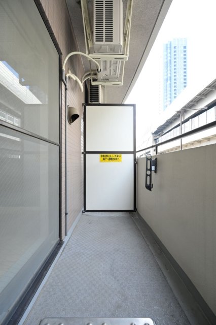 19/30 バルコニー