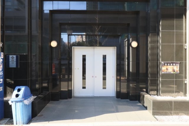 24/26 エントランス