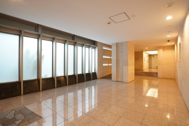 4/5 エントランス