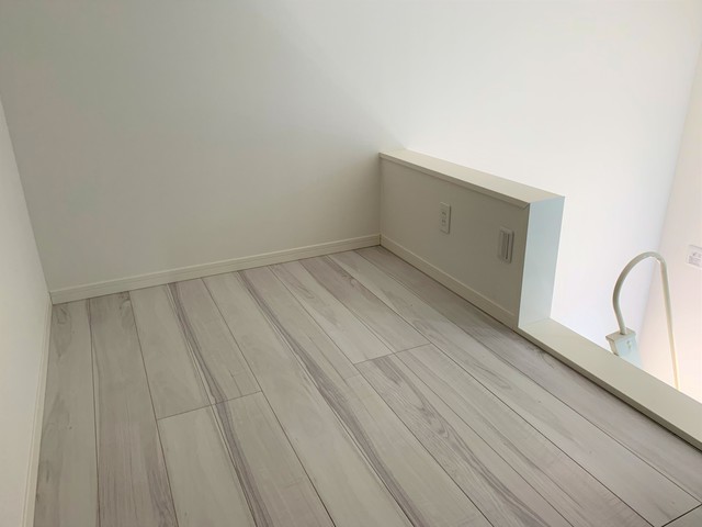 13/28 リビング/ダイニング