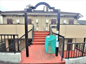 16/18 エントランス